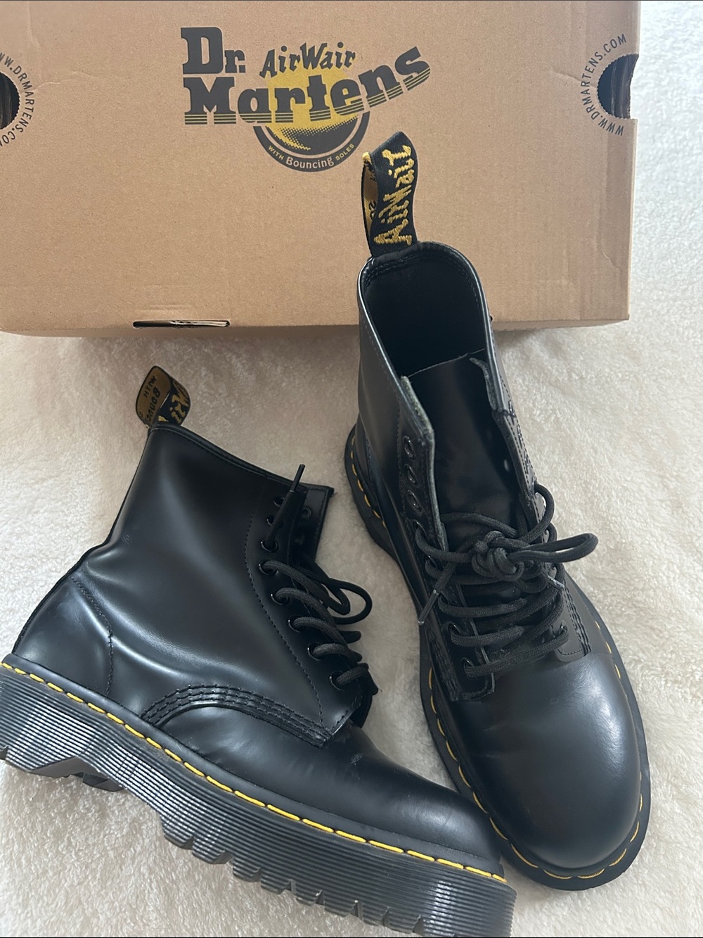 Dr. Martens Unisex Black Smooth 1460 Bex